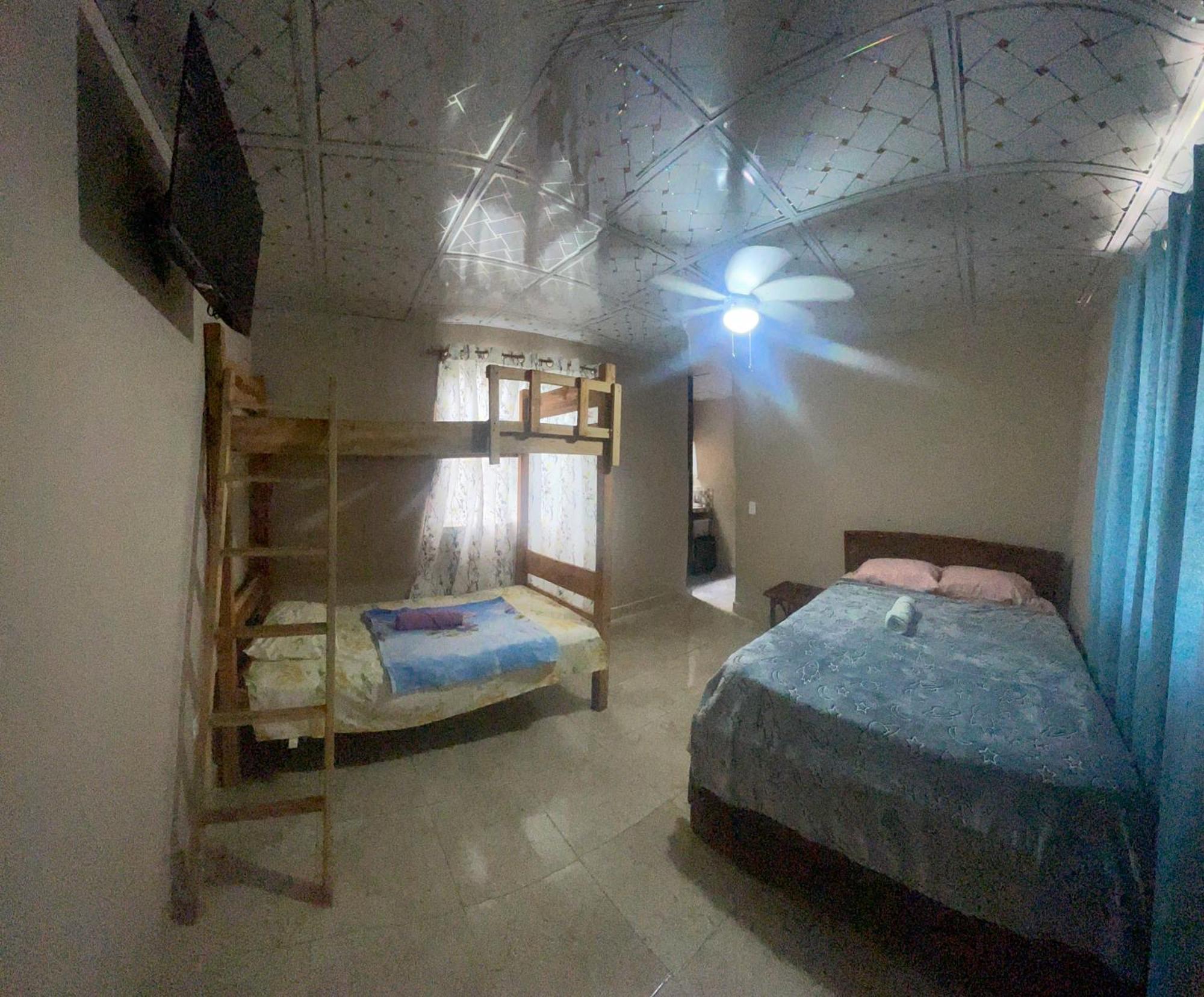 Hostal La India Dormida El Valle de Anton 외부 사진