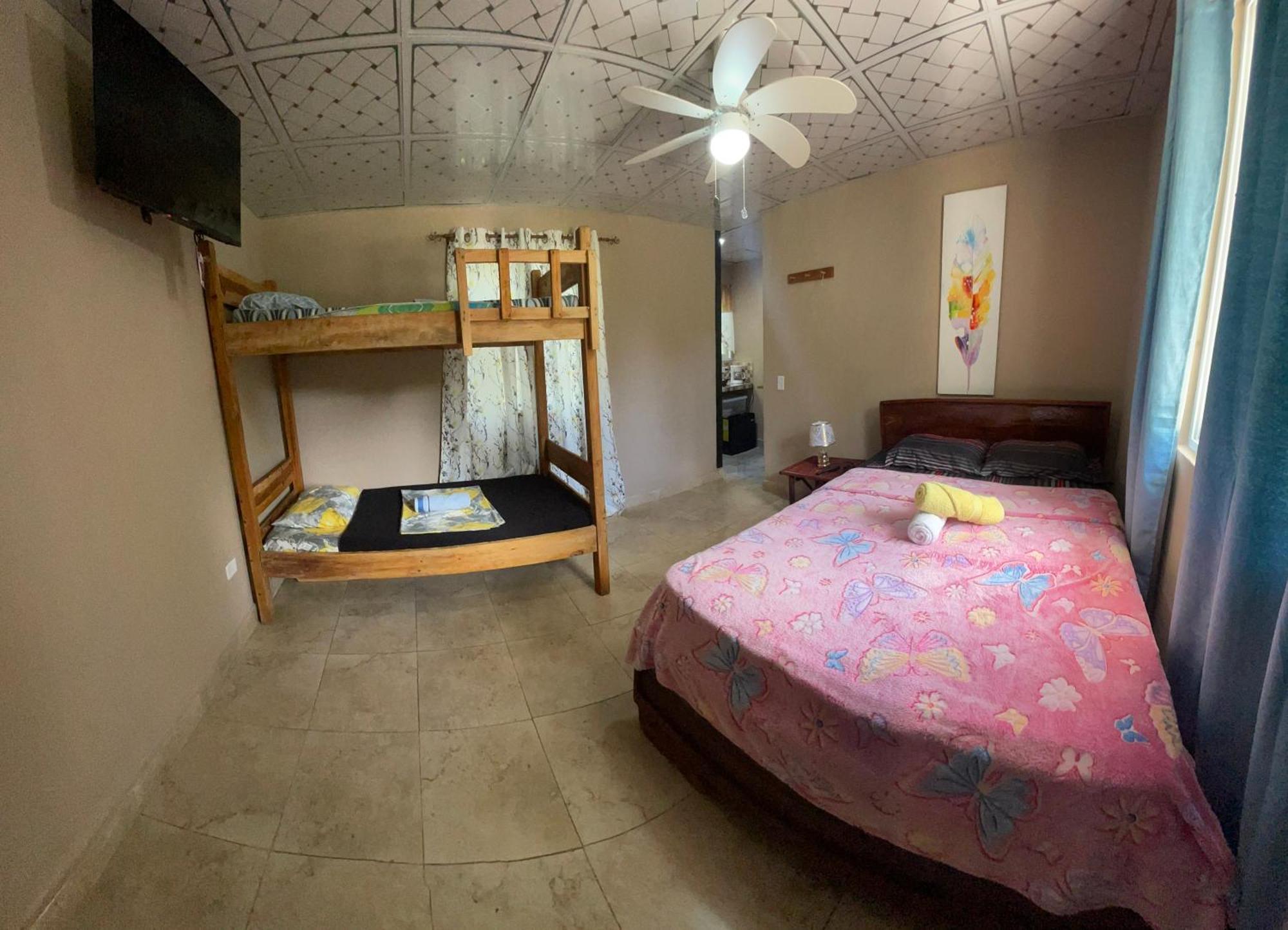 Hostal La India Dormida El Valle de Anton 외부 사진